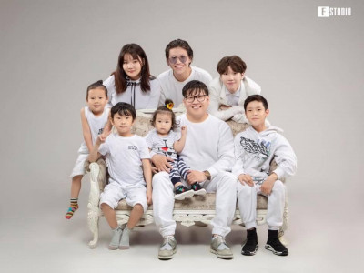 Дижитaл хамтлагийн Эркагийн ӨНӨР бүлийг цогцлоосон ҮЗЭСГЭЛЭНТ гэргий