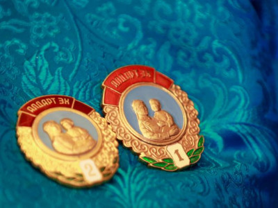 Аравдугаар сард насны хишиг, эхийн алдар одонгийн болон тэтгэвэр, хүүхдийн мөнгө олгох хуваарь