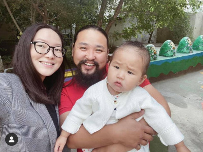 Жүжигчин Э.Алдар гэр бүлээ олноос нууцлахыг хүсдэггүй