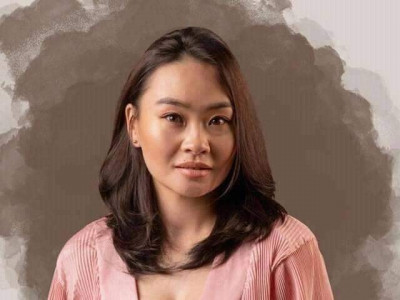 Жүжигчин Ооноог дагагч аниа нар нь бyхимдyyлав