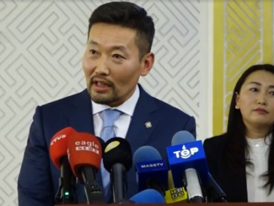 Х.Ганхуяг: Д.Өнөрболор, П.Анужин нартай хамт боловсруулсан хуулин дээр нэг цэг, таслал ч дураараа нэмээгүй