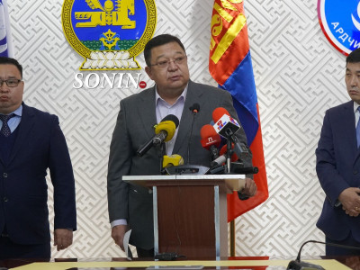 С.Эрдэнэ: Х.Баттулгын урт гар хорлонтой үйл ажиллагаа явуулсаар байна