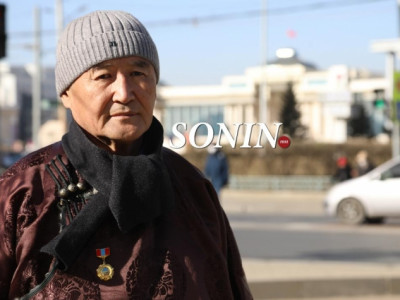 Д.Бямбаа: Л.Энх-Амгалан ямар ч сургууль төгсөөгүй ченжийг МСҮТ-ийн захирал болгох гээд байна... 