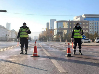 Эрдэмтдийн баг: Иргэдийн хөдөлгөөнийг 10 хувь хязгаарлавал халдвар огцом буурна