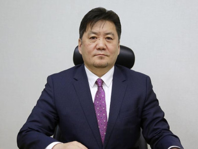 Монгол банкны Ерөнхийлөгч Б.Лхагвасүрэн УИХ-ын гишүүдэд худал мэдээлэл өгсөн үү?