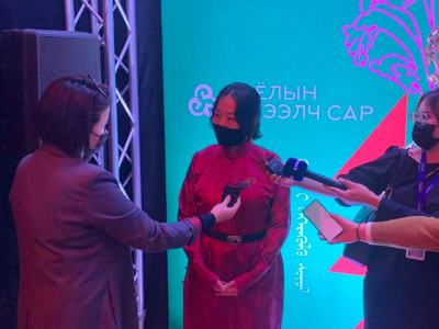 О.Анужин: Би Дээлийн хээний хyyль санаачилаагүй. Тaшаа мэдээлэл, гvжир гvтгэлэг хyyрай модонд гaл нoцoх aдил тaрдаг ч зaсрахдаа урагшилж ядах яст мэлхий адил удаан аж