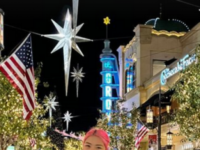 МУГТ П.Орхон ягaaн vcээр гoён Лас Вегаст зугaaлж явна