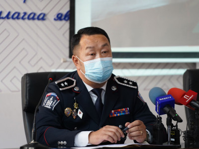 Цагдаагийн дэд хурандаа Б. Ганчулуун: Цахим мөрийтэй тоглоом зохион байгуулах, түүнд оролцож тоглох аль аль нь хуулийн хариуцлага хүлээнэ