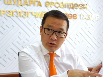 Б.Бат-Эрдэнэ: Эмээлтийн мал нядалгааны Хятад эзэд монгол эмэгтэйчүүдээр дамжуулж бизнесээ явуулдаг