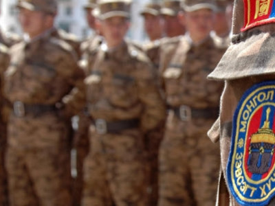 Харуулын даргаа буудаж, зэвсэгтэй зугтсан цэргүүдийн нэгд 11 жил хорих, нөгөөд нь зорчих эрхийг нэг жил хязгаарлах ял оноожээ