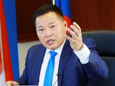 О.Цогтгэрэл: С.Эрдэнэ тэргүүтэй нөхөд маань баяраа тэмдэглээд яваг л дээ, сайн л биз дээ...