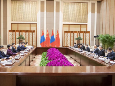 Монгол оюутнуудыг БНХАУ-д очиж, танхимаар хичээллэх асуудлыг шийдвэрлэнэ 