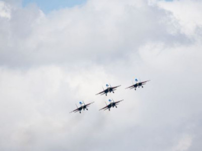 Украинд монгол оюутнууд бөмбөгдөлтийн дуунаар сэрсэн. Тэднийг яаж авах нь тодорхойгүй байгаад сэтгэл дундуур байна