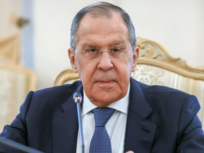 Украины зэвсэгт хүчин бууж өгвөл ОХУ хэлэлцээ хийхэд бэлэн гэлээ