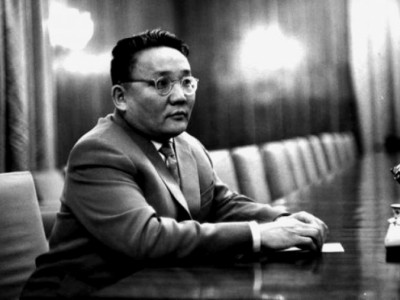 Ю.Цэдэнбал Монголыг ЗХУ-д нэгтгэх тухай ганц ч үг бичиж, яриагүй