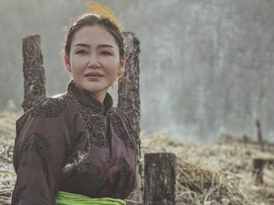 Жүжигчин Б.Мишээлийн ганц эрдэнэ том болжээ 