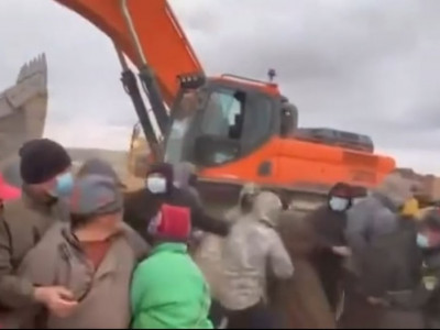 Н.Хандмаа: Шанхайд бүх хөдөлгөөнийг хорьсон. Хоол хүнс, эм тариа түгээх хүмүүс л мопедтой явж байгаа