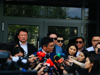 Х.Баттулгыг АН-ын даргаар бүртгүүлэх хүсэлтээ татлаа 