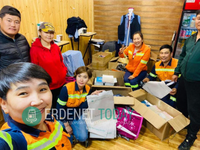 Эрдэнэт үйлдвэрийн залуус “ФОРМОО БЭЛЭГЛЭЕ” аянаар 600 хүүхэд баярлуулав