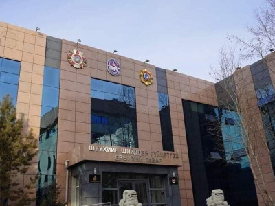 Хорих 417-р ангийн дарга асан согтуудаа бусдыг буугаар сүрдүүлсэн тул ажлаасаа халагджээ