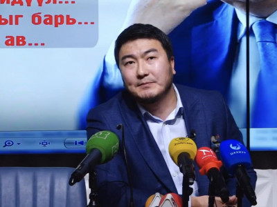 Ж.Баттуул: Ч.Хүрэлбаатар Монгол улсын газар нутгийг гадныханд 100 жилээр өгөх гээд явж байна