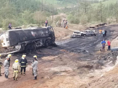 Архангай аймгийн Цагаан даваанд гарсан авто ослын хэргийн анхан шатны шүүхийн тогтоолыг бүхэлд нь хүчингүй болгожээ