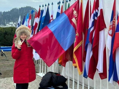 М.Цэнгүүн: Өвөө маань одоо ч намайг “мэлхий сэлэлтээ” сайн сур гэдэг