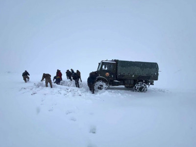 Энэ сарын 15, 16-нд огцом дулаарч, 17-ноос цас шуурч хүйтэрнэ