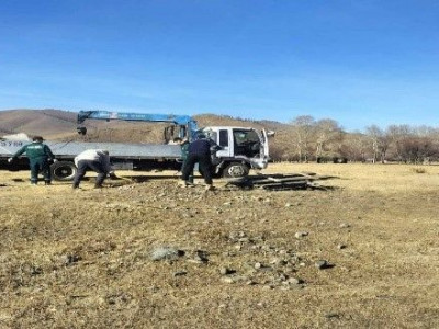 Ой, усан сан бүхий газарт баригдсан нүхэн жорлонг буулгаж, ариутгаж байна