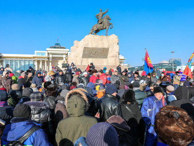 Монголыг аврах намгүй тогтолцоо