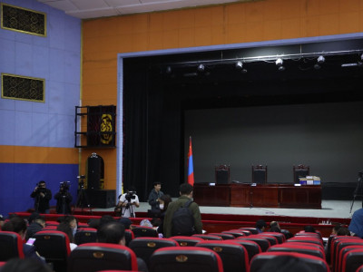 Дүнжингаравын уулзварт болсон дэлбэрэлтийн хэргийг нэмэлт мөрдөн байцаалтад буцаалаа