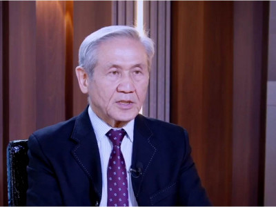 Н.Энхбаяр: Aнхнаасаа хамгийн эмзэг, стандарт бус Засгийн газар байгуулагдсан