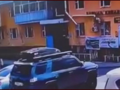 Хүүхэд хулгайлах гэж оролдсон гэх этгээдийг хайж байна гэв
