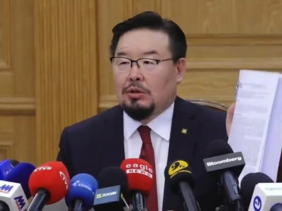 Нүүрсний хулгайтай хийх тэмцлээ эрс шийдэмгий үргэлжлүүлэхийн тулд Б.Энхбаярыг Хууль зүй, дотоод хэргийн сайдаар томиллоо