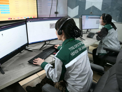 Түлш хэрэглэгчдэд үйлчлэх төв хяналтын дэлгэцэд ирсэн угаарын хийн дохио бүрийг алдалгүй бүртгэж, шуурхай арга хэмжээ авч байна