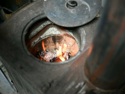 Э.Батзолбоо: Модоо ахиу хийвэл хагас коксон түлш сайн асаж байна