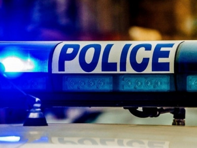 Өсвөр насны хөвгүүд бүлэглэн автомашин хулгайлж байхдаа бусдын амь насанд хүрчээ