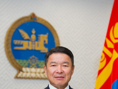 Батлан хамгаалахын сайд Д.Батлут: Би зодоон хийгээгүй, худал мэдээлэл тараасан үйлдлийг шалгуулахаар хуулийн байгууллагад хандана