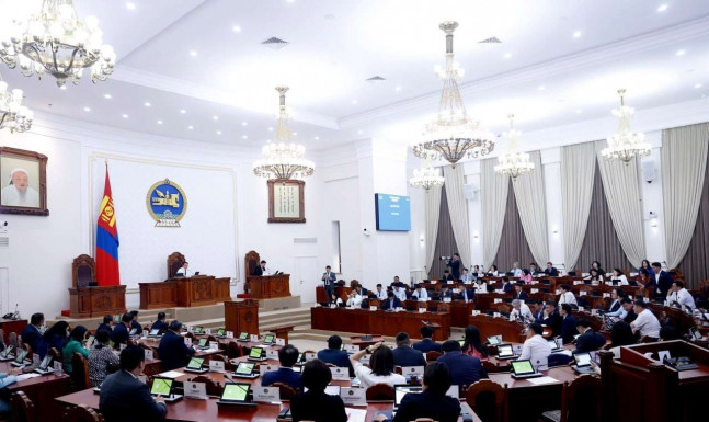 Луйврыг төр, нийгмийн тогтолцоо болгосон Монголын мухардал