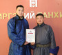 Төв аймгийн Баян сумын ИТХ-ын дарга А.Хатанбүүвэй, Засаг дарга Б.Батцолмон нар давуу эрх эдлэн 129 сая төгрөгөөр автомашин худалдан авахаар улайрч байна