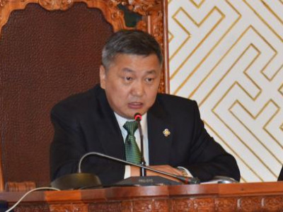 УИХ-ын дарга З.Энхболд АН-ын даргад нэр дэвшихээ зарлалаа УИХ-ын дарга З.Энхболд АН-ын даргад нэр дэвшихээ зарлалаа