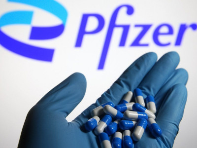 Pfizer компанийн бүтээсэн эм Covid-19 өвчний хүндрэл, эндэгдлийг 89 хувиар бууруулжээ