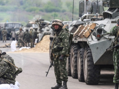 Оросын цэрэг Донбасст “тусгай ажиллагаа” явуулах болсныг Путин зарлалаа
