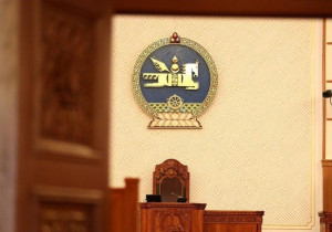 Ерөнхийлөгч хаана байгаагаа яаж харуулна гэв ээ…